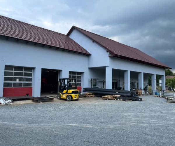 D4267191-764F-4AC9-B96C-5CC54091ED61